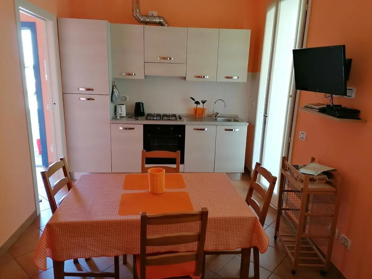 Vacanze Casa Di Trizzi 코모 펜션